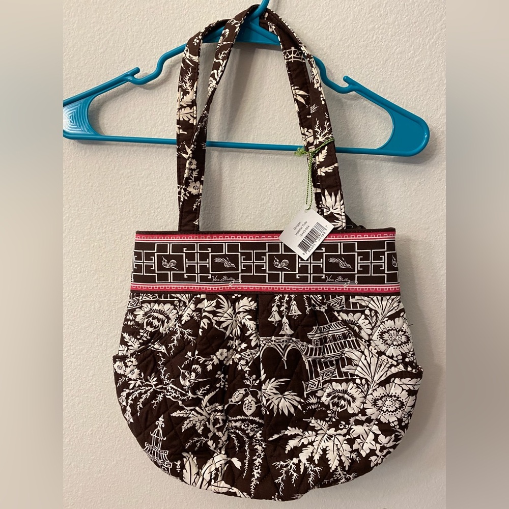 Vera Bradley Morgan Imperial Toile Retired Pattern NWT.